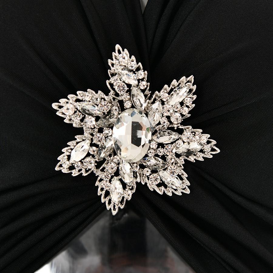 V-Neck Rhinestone Brooch Maxi Dress